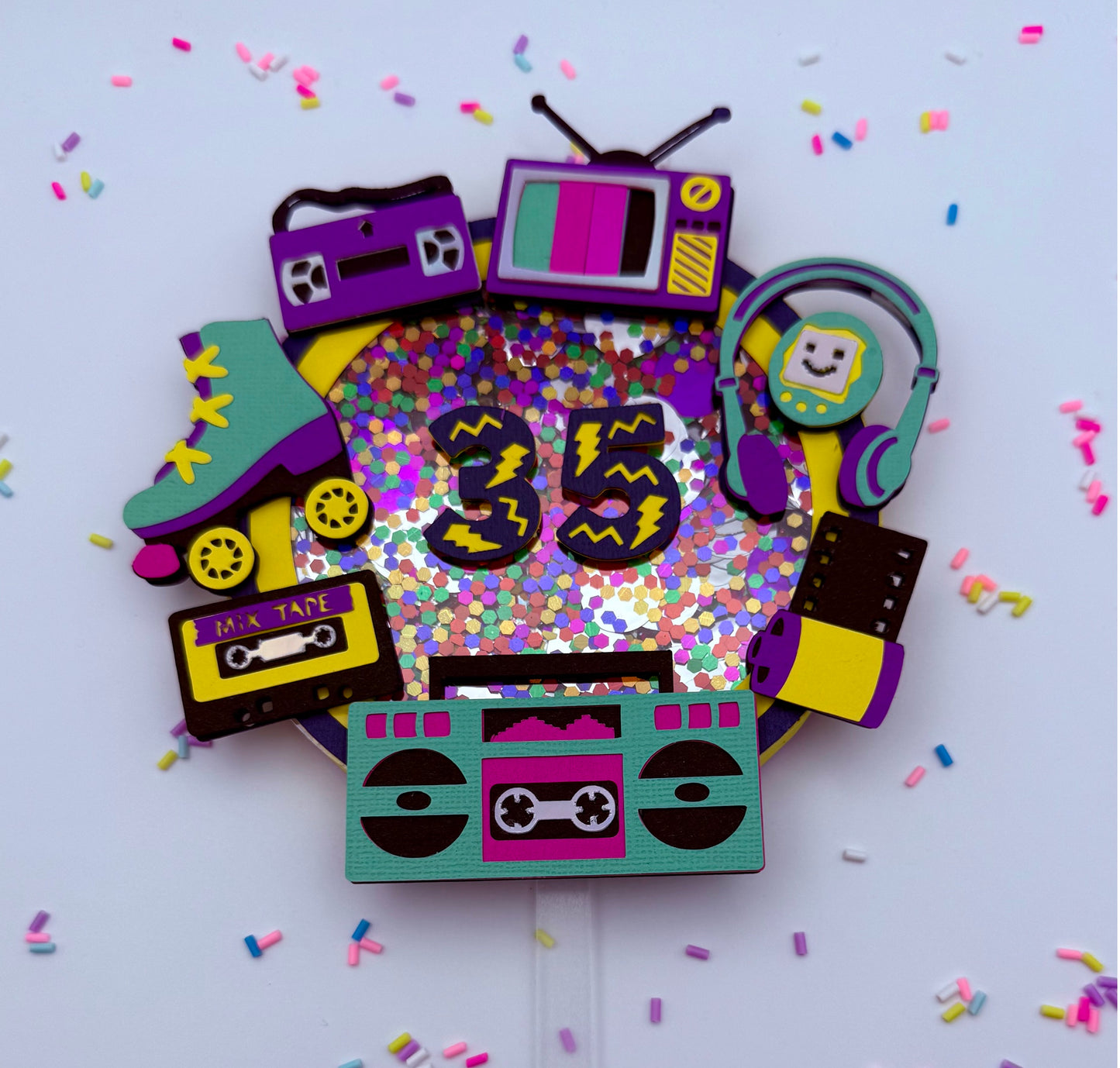Large 3D Shaker Cake Topper